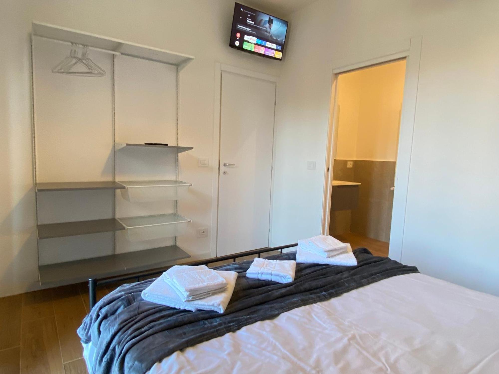 Avantgard Rooms Red Carpet Bologna Buitenkant foto