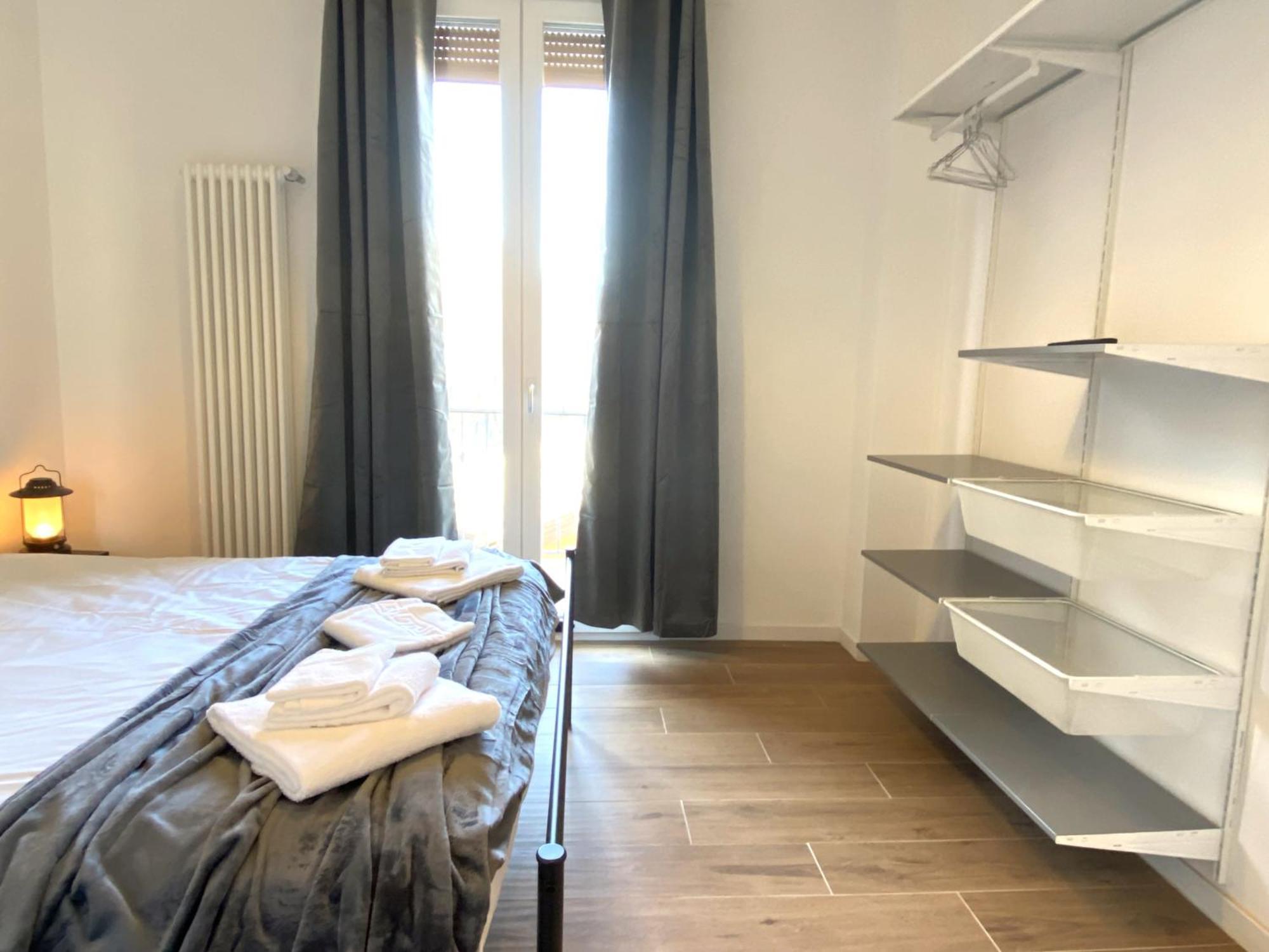 Avantgard Rooms Red Carpet Bologna Buitenkant foto